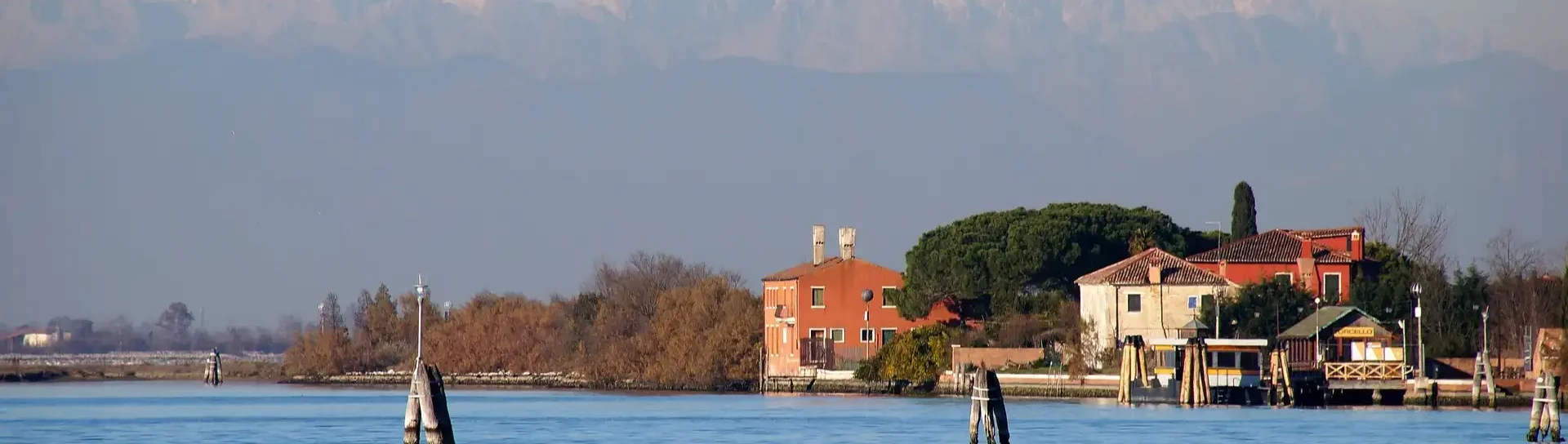 Hidden Shots – Photo Tour Through the Secret Treasures of the Lagoon